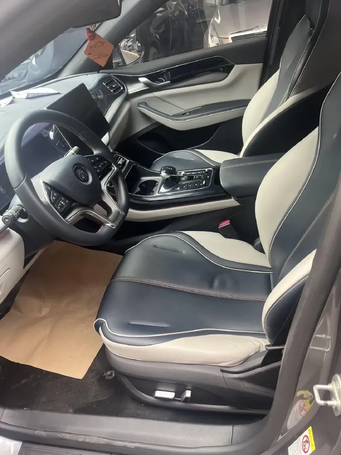 2021 MAXUS G50 1.5T 169HP L4 7DCT,autocango,china used car exporter,china ev exporter,chinese used car exporter,chinese used ev exporter