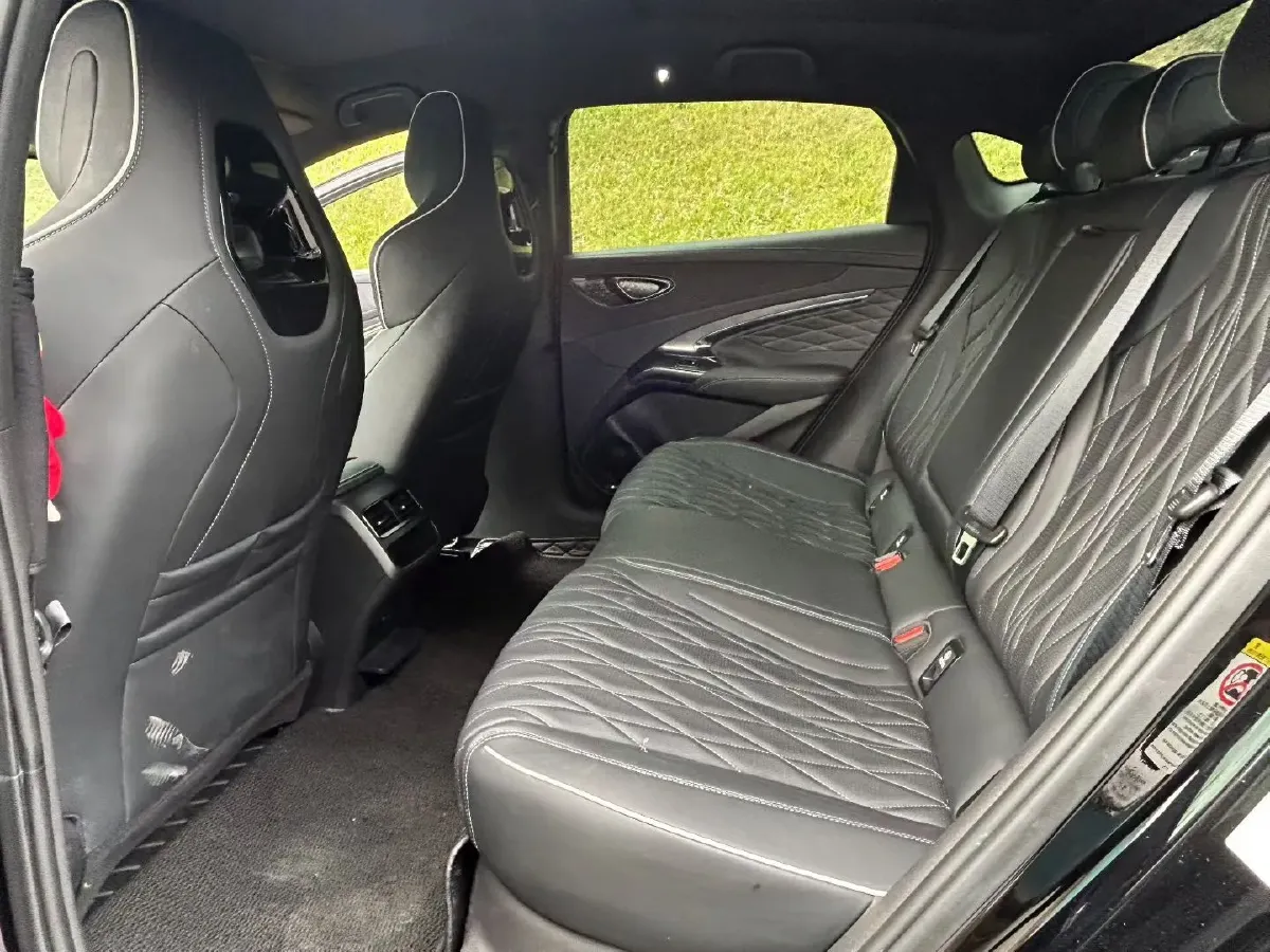 2022 MAXUS DaJia 5 BEV 70KWH,autocango,china used car exporter,china ev exporter,chinese used car exporter,chinese used ev exporter