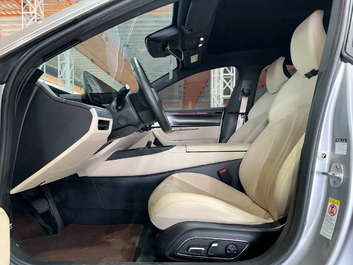 2020 Buick EnvisionS 2.0T 237HP L4 9AT,autocango,china used car exporter,china ev exporter,chinese used car exporter,chinese used ev exporter