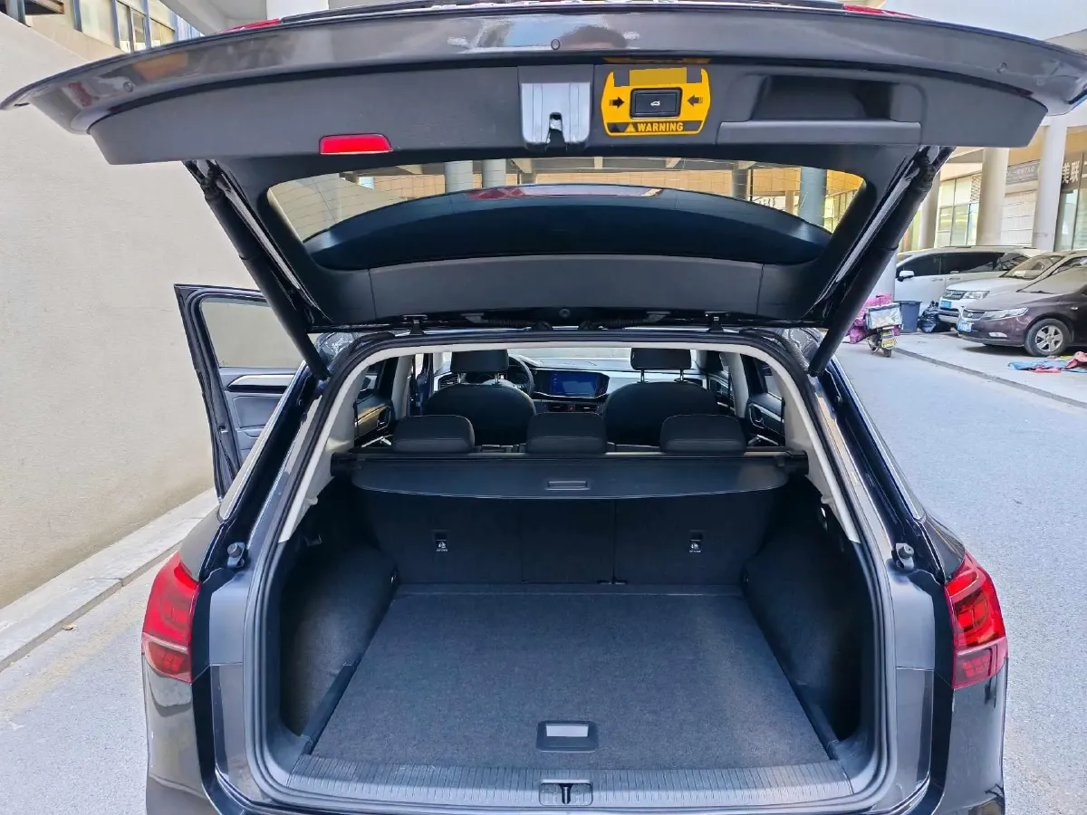 2022 Volkswagen Tayron 1.4T 150HP L4 7DCT,autocango,china used car exporter,china ev exporter,chinese used car exporter,chinese used ev exporter