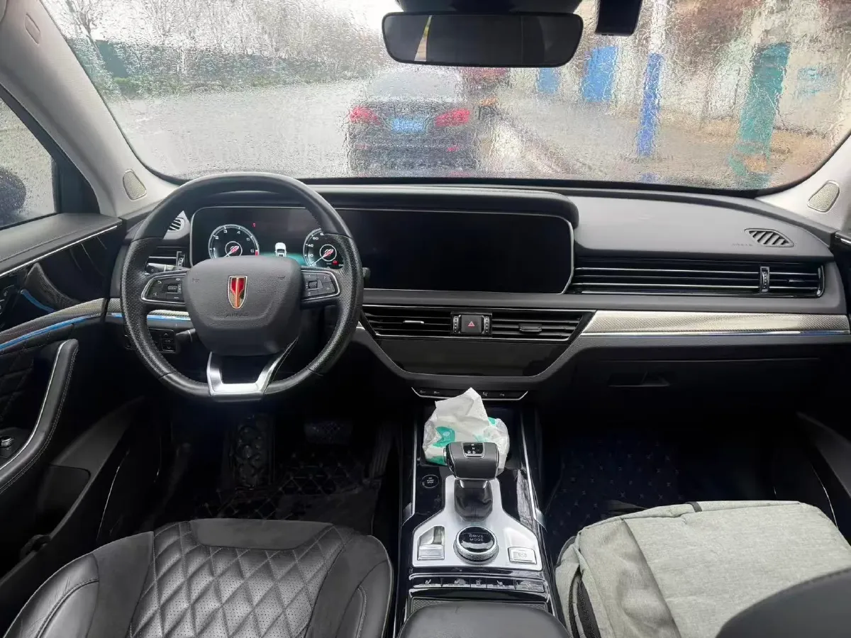 2019 HongQi HS5 2.0T 224HP L4 6AT,autocango,china used car exporter,china ev exporter,chinese used car exporter,chinese used ev exporter