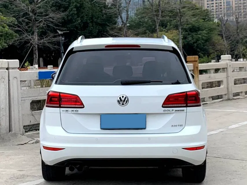 2018 Volkswagen Golf Sportsvan 1.4T 131HP L4 7DCT,autocango,china used car exporter,china ev exporter,chinese used car exporter,chinese used ev exporter