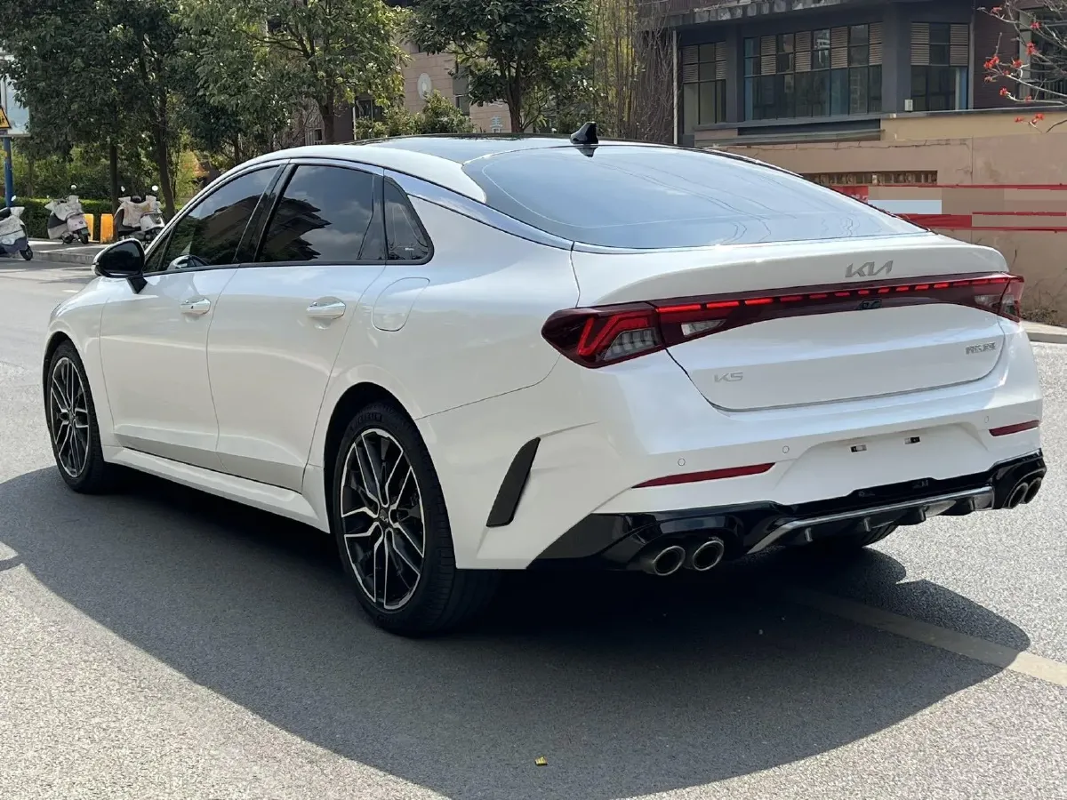 2021 Toyota Camry 2.0L 178HP L4 CVT,autocango,china used car exporter,china ev exporter,chinese used car exporter,chinese used ev exporter