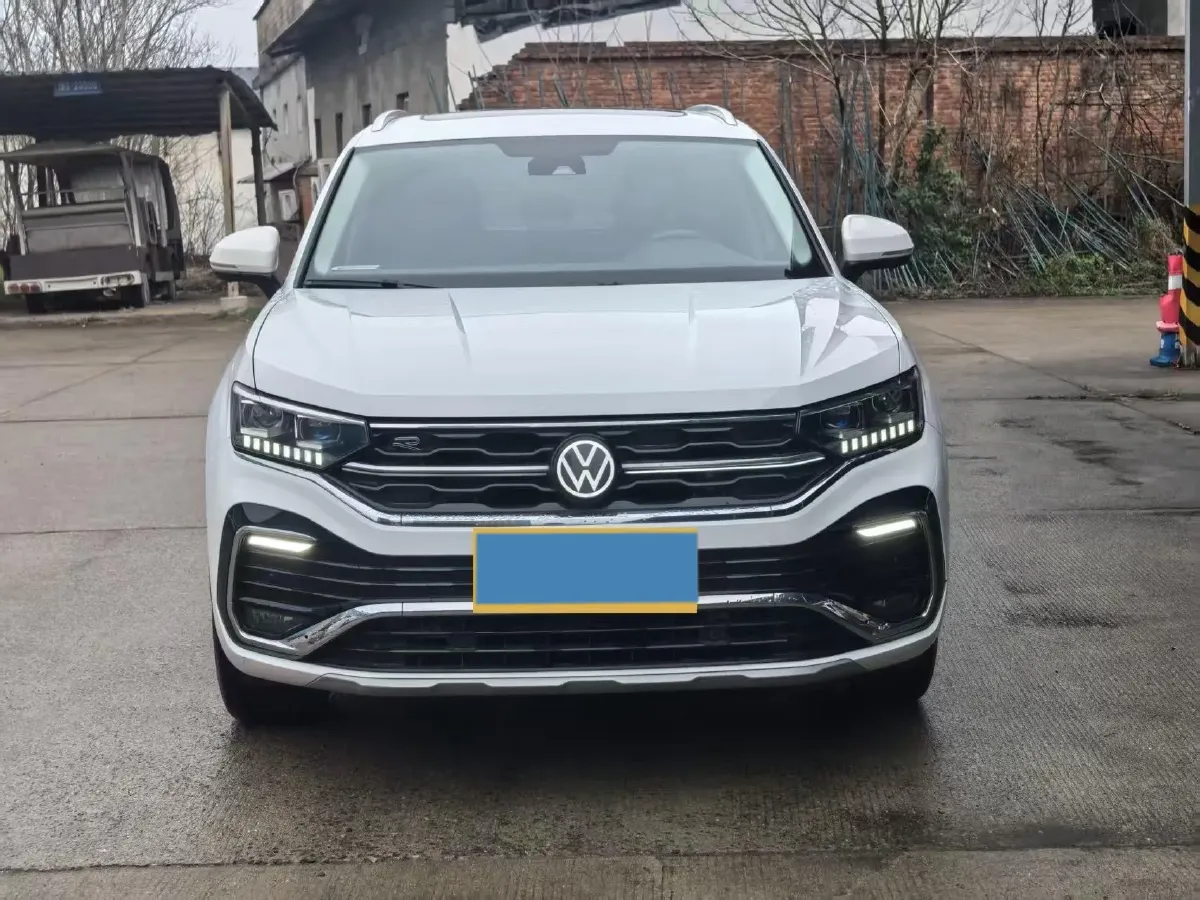 2020 Volkswagen Tayron X 2.0T 186HP L4 7DCT,autocango,china used car exporter,china ev exporter,chinese used car exporter,chinese used ev exporter