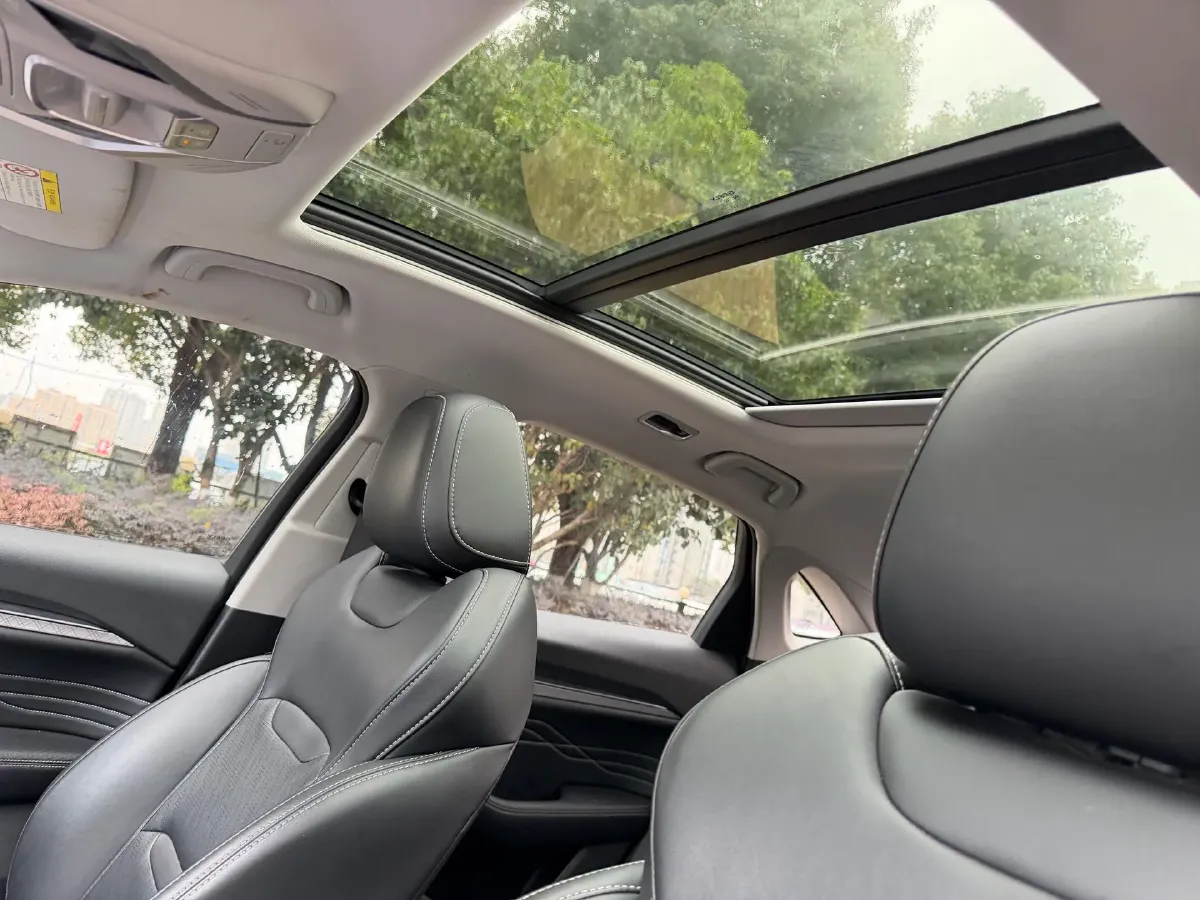 2023 Geely Preface 2.0T 190HP L4 7DCT,autocango,china used car exporter,china ev exporter,chinese used car exporter,chinese used ev exporter