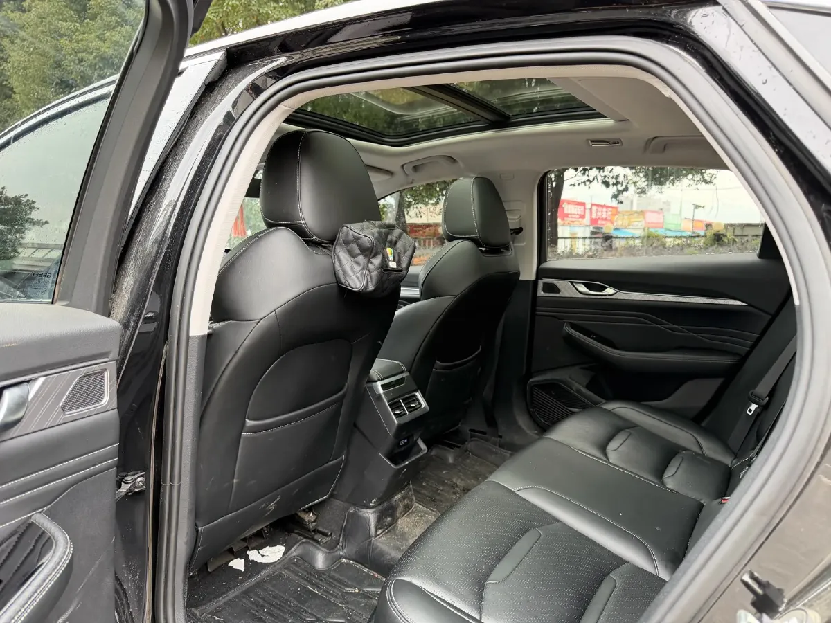 2023 Geely Preface 2.0T 190HP L4 7DCT,autocango,china used car exporter,china ev exporter,chinese used car exporter,chinese used ev exporter