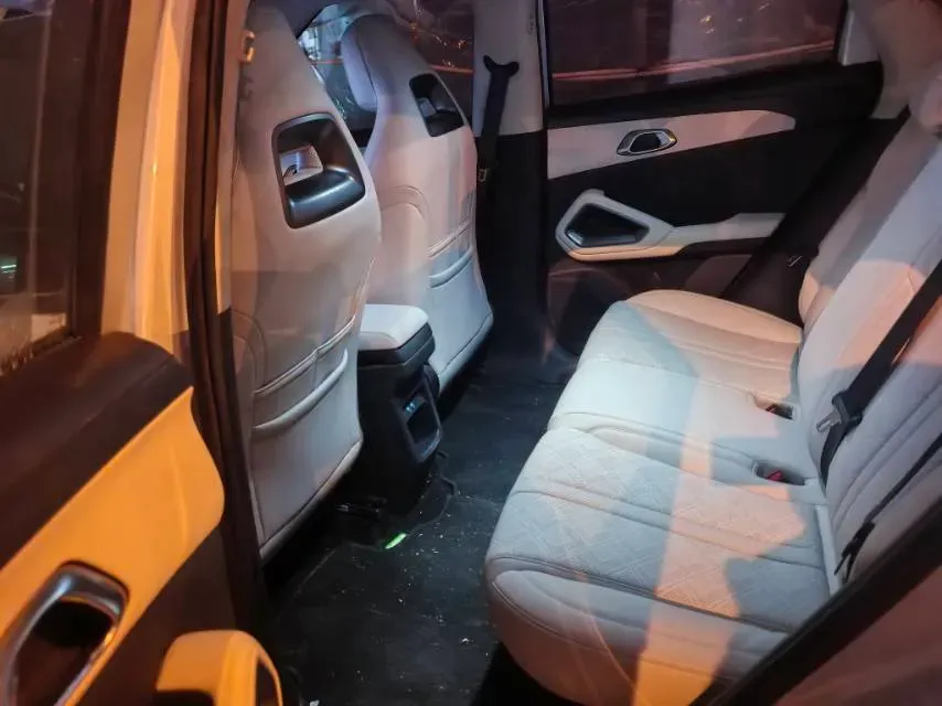 2024 BYD YuanUP BEV 45.12KWH,autocango,china used car exporter,china ev exporter,chinese used car exporter,chinese used ev exporter