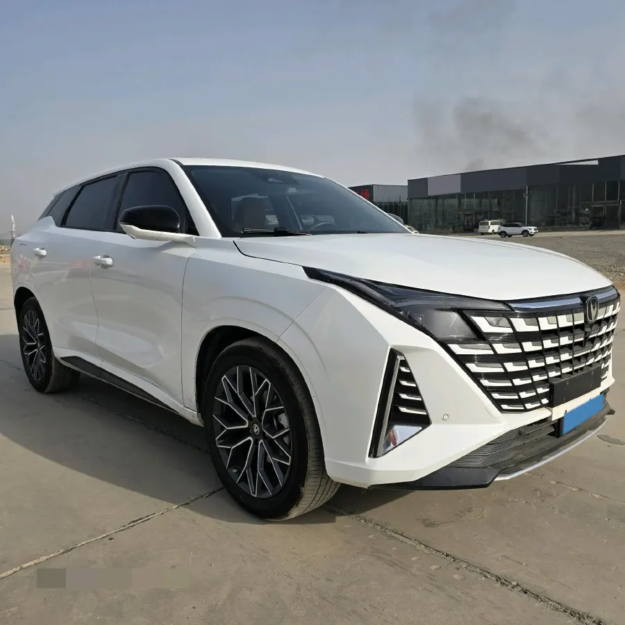 2024 ChangAn UNI-Z 1.5L 98HP L4 E-CVT PHEV 18.4KWH,autocango,china used car exporter,china ev exporter,chinese used car exporter,chinese used ev exporter