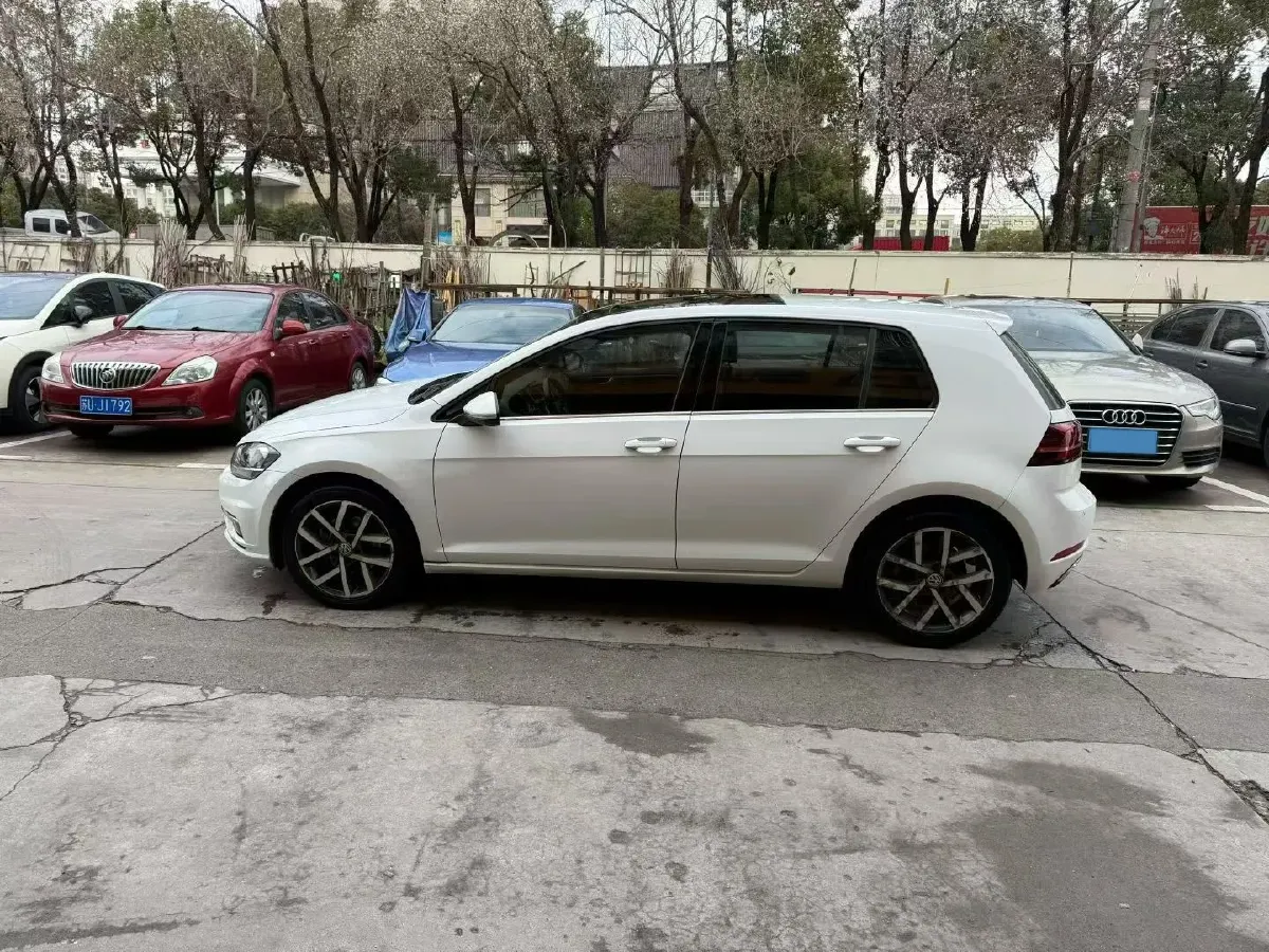 2018 Volkswagen Golf 1.4T 131HP L4 7DCT,autocango,china used car exporter,china ev exporter,chinese used car exporter,chinese used ev exporter