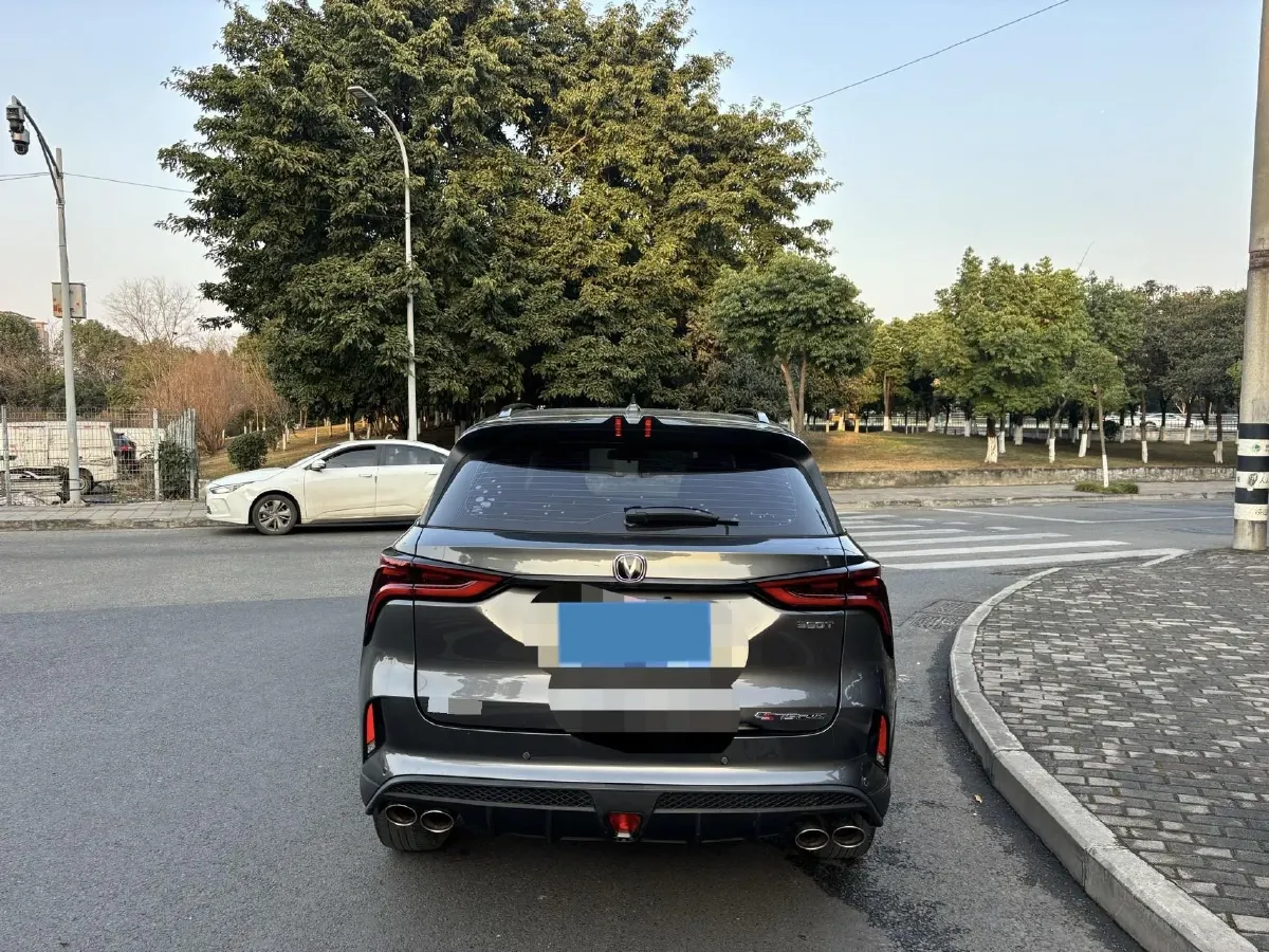 2020 ChangAn CS75 Plus 2.0T 233HP L4 8AT,autocango,china used car exporter,china ev exporter,chinese used car exporter,chinese used ev exporter