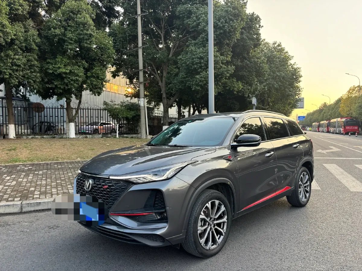 2020 ChangAn CS75 Plus 2.0T 233HP L4 8AT,autocango,china used car exporter,china ev exporter,chinese used car exporter,chinese used ev exporter