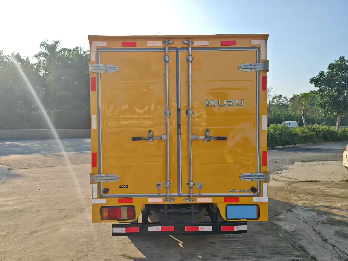 2018 Isuzu D-MAX 3.0T 177HP L4 6MT,autocango,china used car exporter,china ev exporter,chinese used car exporter,chinese used ev exporter