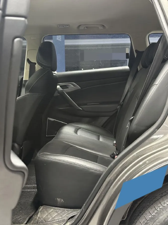 2020 Roewe i6 1.5T 169HP L4 7DCT,autocango,china used car exporter,china ev exporter,chinese used car exporter,chinese used ev exporter