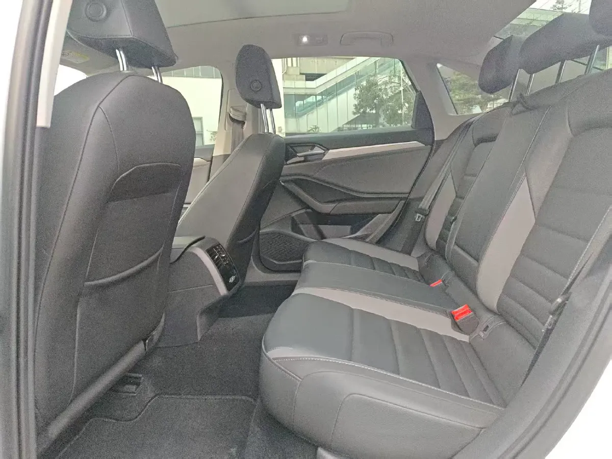 2020 Volkswagen Sagitar 1.2T 116HP L4 7DCT,autocango,china used car exporter,china ev exporter,chinese used car exporter,chinese used ev exporter