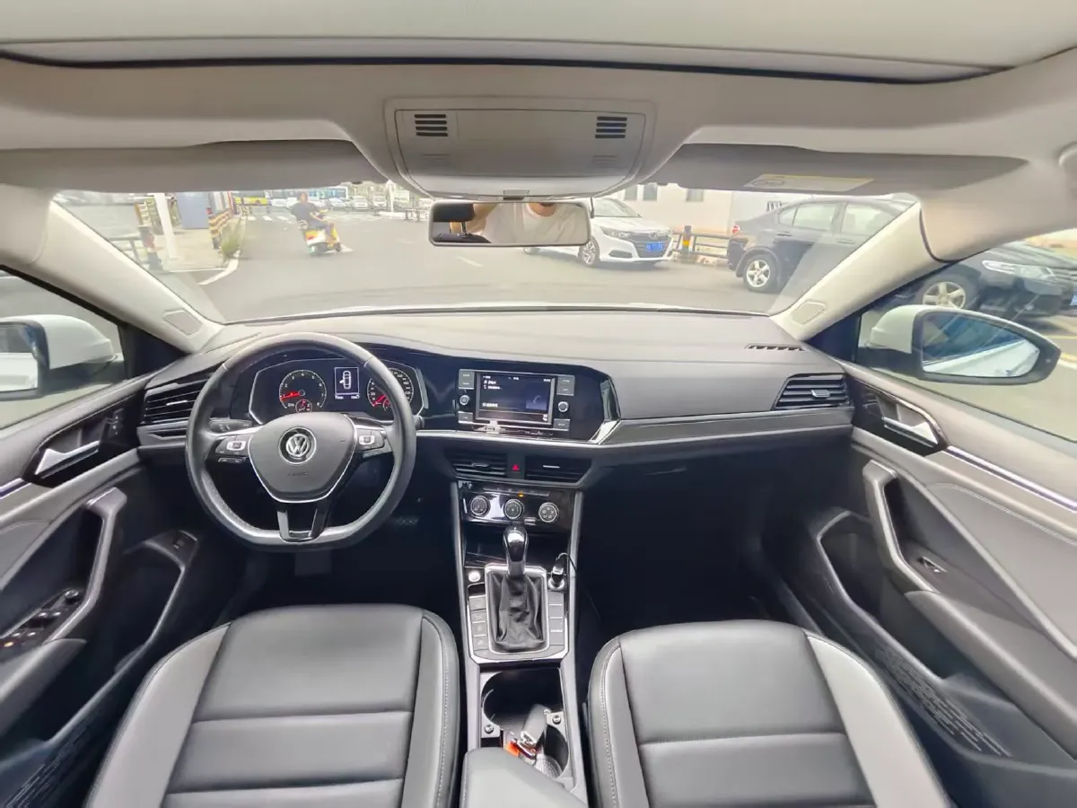 2020 Volkswagen Sagitar 1.2T 116HP L4 7DCT,autocango,china used car exporter,china ev exporter,chinese used car exporter,chinese used ev exporter