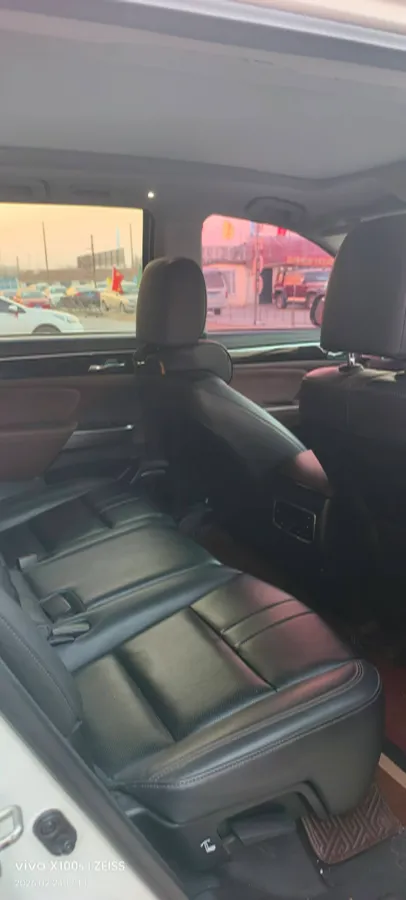 2017 GAC Trumpchi GS8 2.0T 201HP L4 6AT,autocango,china used car exporter,china ev exporter,chinese used car exporter,chinese used ev exporter