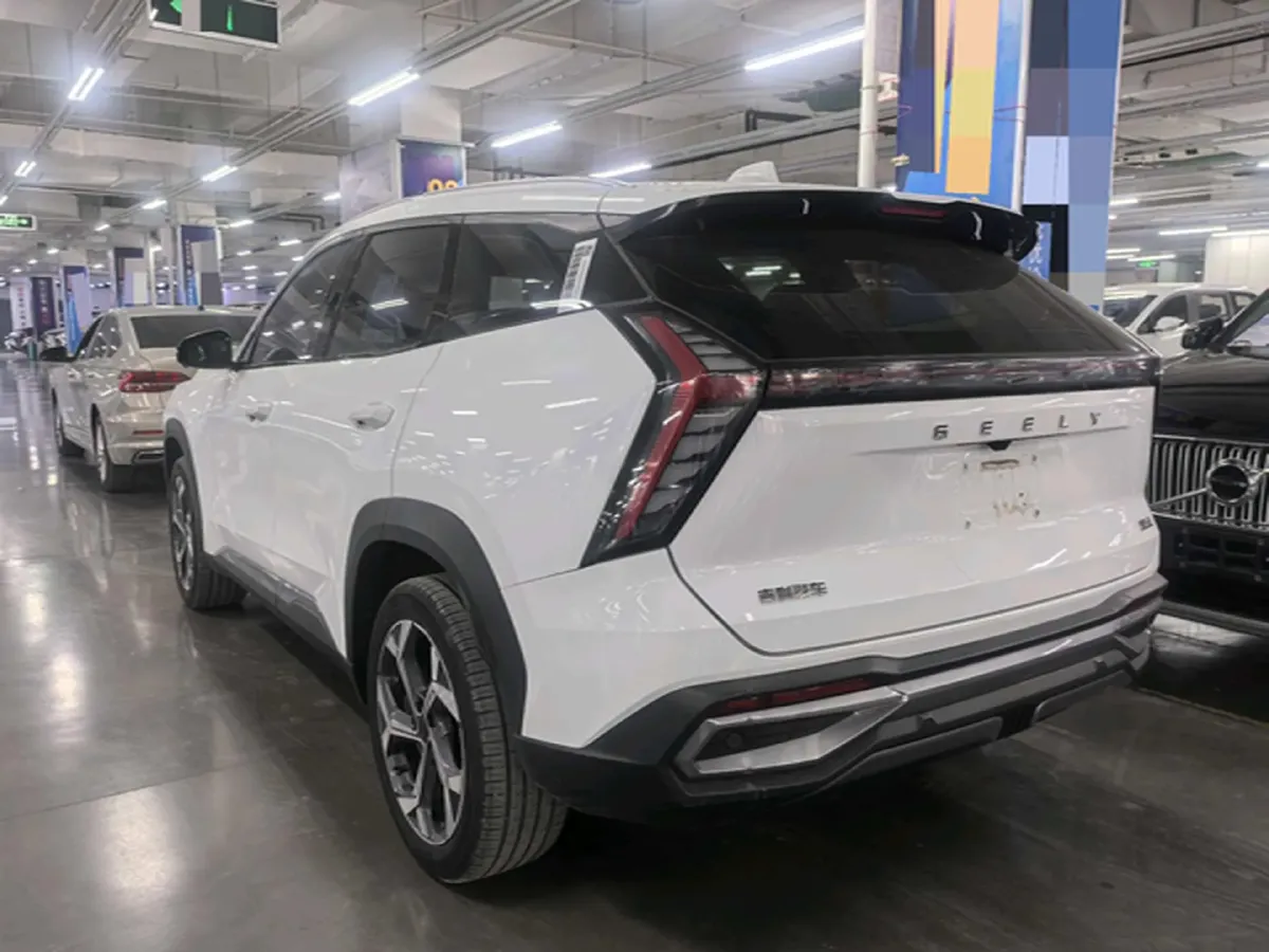 2023 Geely StarRay 1.5T 181HP L4 7DCT,autocango,china used car exporter,china ev exporter,chinese used car exporter,chinese used ev exporter