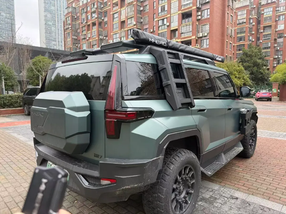 2023 M Hero 917 REEV 197HP 2AT REEV 65.8KWH,autocango,china used car exporter,china ev exporter,chinese used car exporter,chinese used ev exporter