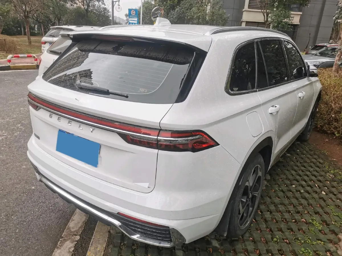 2021 Geely Monjaro 2.0T 218HP L4 7DCT,autocango,china used car exporter,china ev exporter,chinese used car exporter,chinese used ev exporter