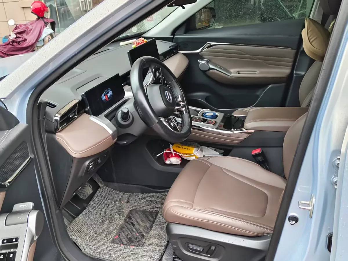 2024 GAC Trumpchi GS4 1.5T 177HP L4 7DCT,autocango,china used car exporter,china ev exporter,chinese used car exporter,chinese used ev exporter