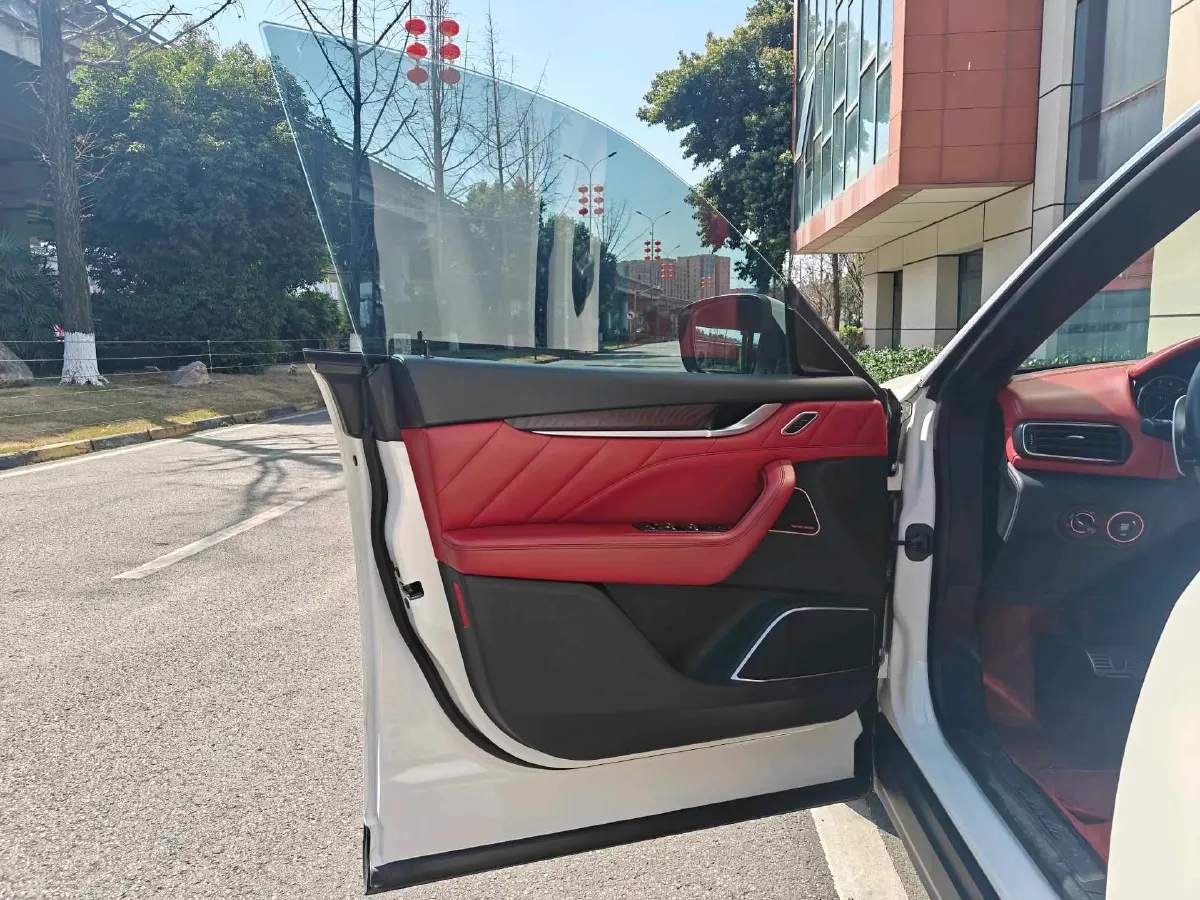 2021 Audi A8 3.0T 340HP V6 8AT,autocango,china used car exporter,china ev exporter,chinese used car exporter,chinese used ev exporter