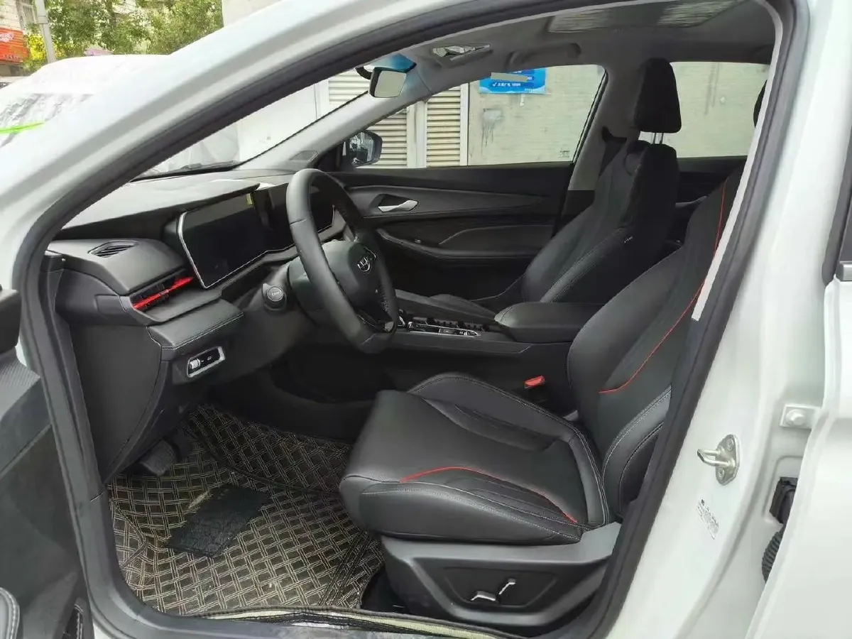 2022 Geely Binray 1.5T 181HP L4 7DCT,autocango,china used car exporter,china ev exporter,chinese used car exporter,chinese used ev exporter