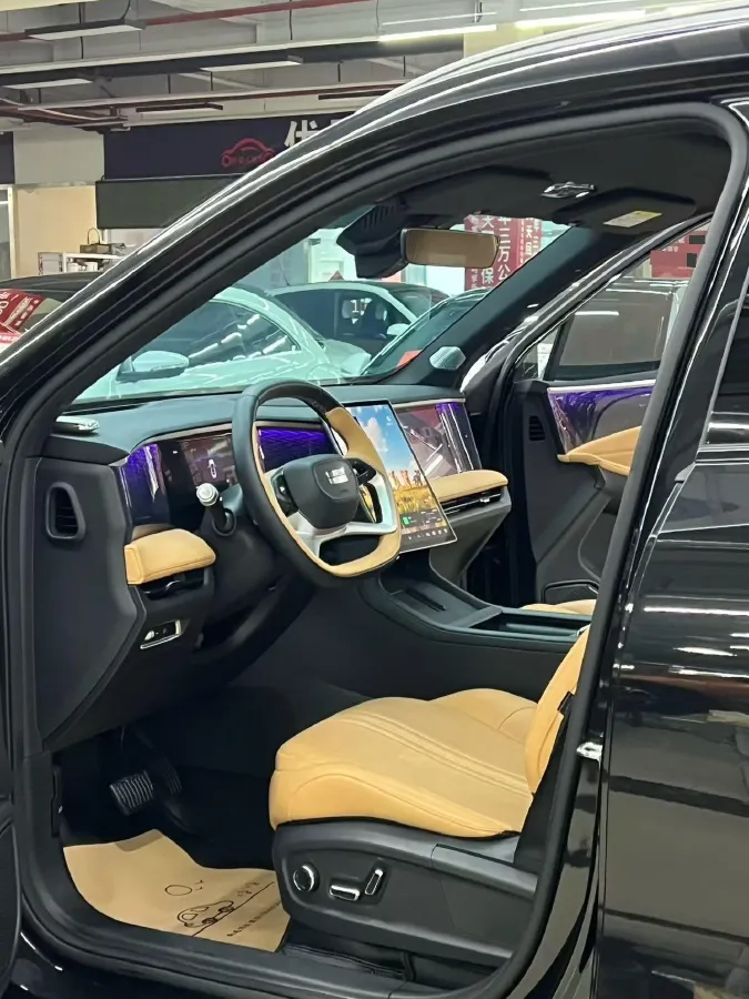 2023 Geely Galaxy L7 1.5T 163HP L4 3DHT PHEV 18.7KWH,autocango,china used car exporter,china ev exporter,chinese used car exporter,chinese used ev exporter