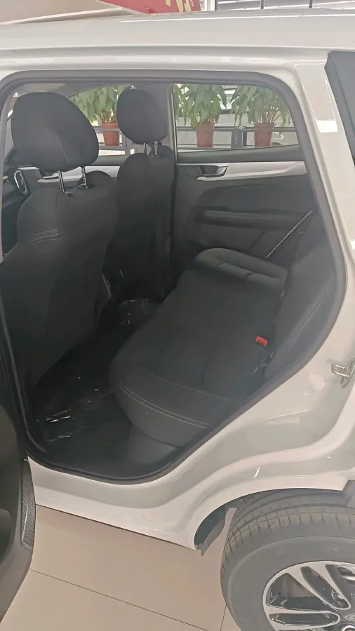 2025 KaiYi XuanJie 1.5L 116HP L4 5MT,autocango,china used car exporter,china ev exporter,chinese used car exporter,chinese used ev exporter