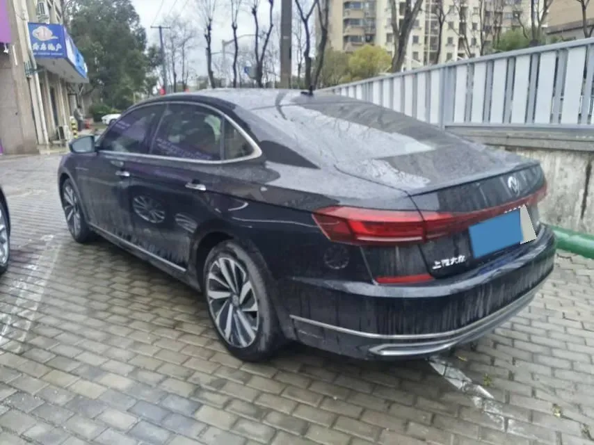 2022 Volkswagen Passat 2.0T 220HP L4 7DCT,autocango,china used car exporter,china ev exporter,chinese used car exporter,chinese used ev exporter