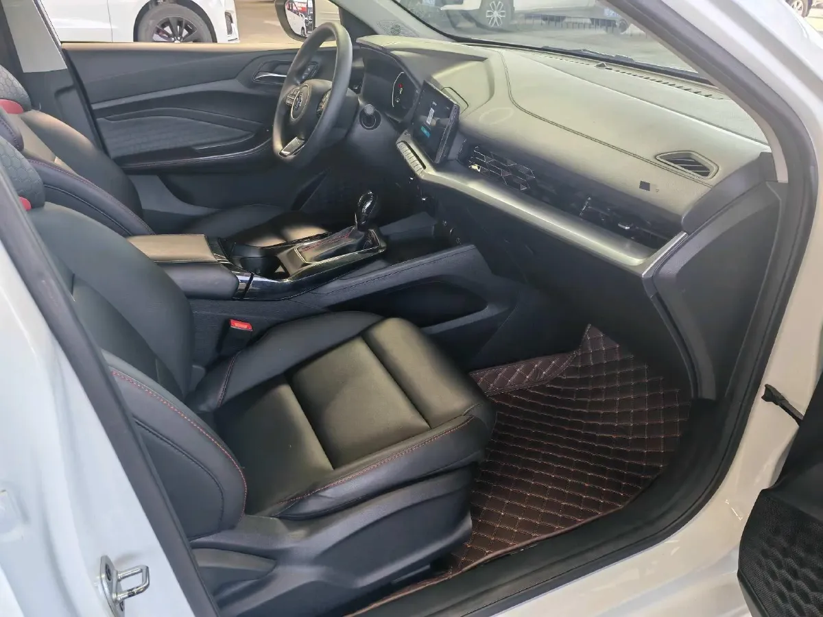 2021 BAIC RuiXiang RuiXiang X5 1.5T 156HP L4 6AT,autocango,china used car exporter,china ev exporter,chinese used car exporter,chinese used ev exporter