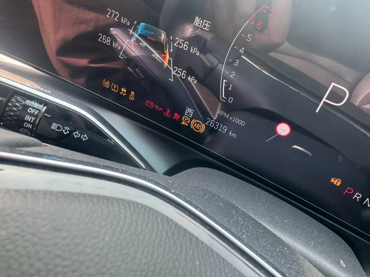 2023 Cadillac GT4 1.5T 211HP L4 9AT,autocango,china used car exporter,china ev exporter,chinese used car exporter,chinese used ev exporter