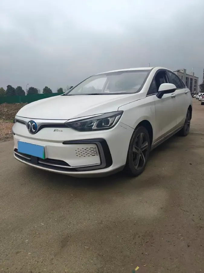2018 BeiJing Auto EU5 BEV 53.66KWH,autocango,china used car exporter,china ev exporter,chinese used car exporter,chinese used ev exporter