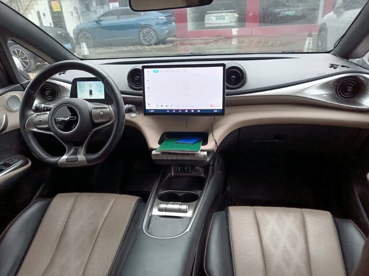 2023 BYD Dolphin BEV 44.928KWH,autocango,china used car exporter,china ev exporter,chinese used car exporter,chinese used ev exporter