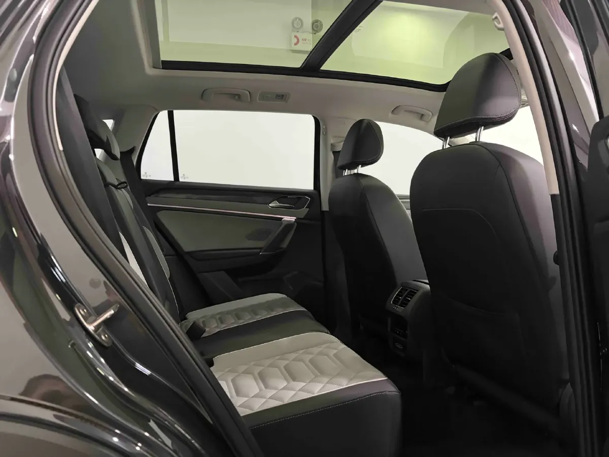 2023 Volkswagen Tayron 1.4T 150HP L4 7DCT,autocango,china used car exporter,china ev exporter,chinese used car exporter,chinese used ev exporter