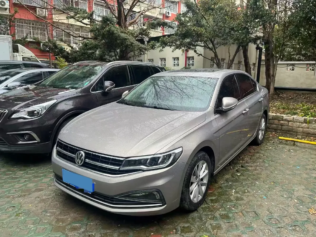 2019 Volkswagen Golf Sportsvan 1.6L 110HP L4 6AT,autocango,china used car exporter,china ev exporter,chinese used car exporter,chinese used ev exporter