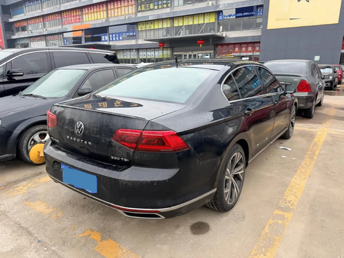 2020 Volkswagen Magotan 2.0T 186HP L4 7DCT,autocango,china used car exporter,china ev exporter,chinese used car exporter,chinese used ev exporter