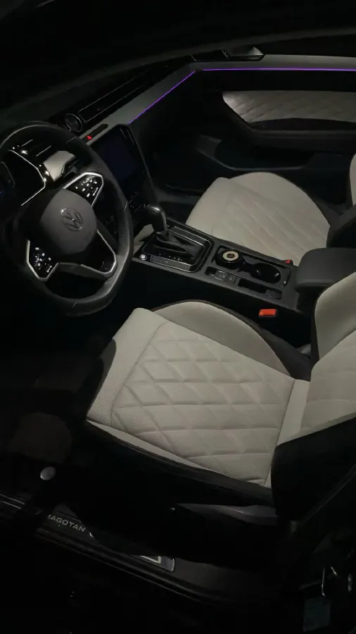 2024 Volkswagen Magotan 2.0T 186HP L4 7DCT,autocango,china used car exporter,china ev exporter,chinese used car exporter,chinese used ev exporter