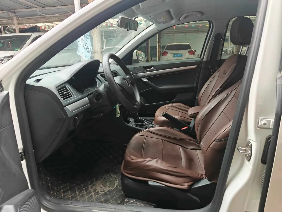 2017 Volkswagen Lavida 1.6L 110HP L4 6AT,autocango,china used car exporter,china ev exporter,chinese used car exporter,chinese used ev exporter