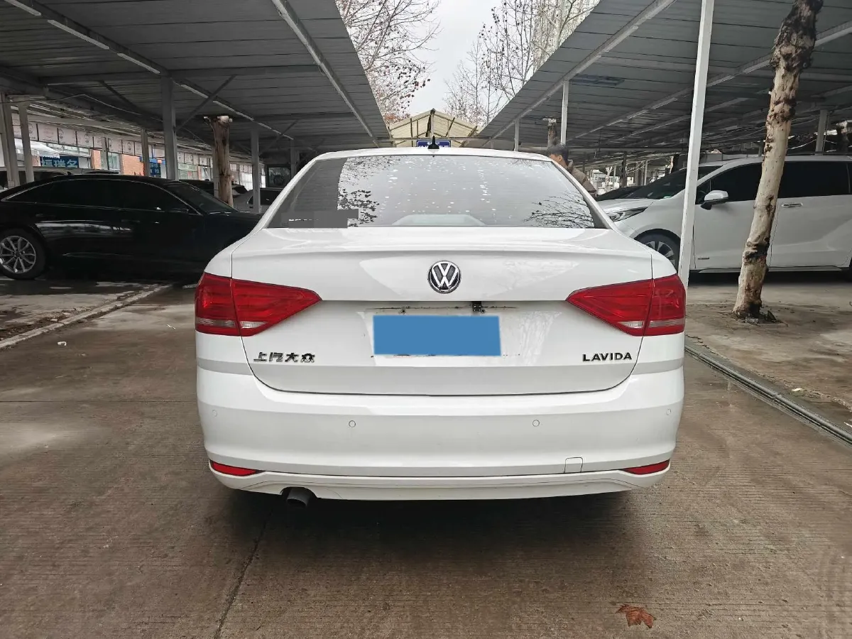 2017 Volkswagen Lavida 1.6L 110HP L4 6AT,autocango,china used car exporter,china ev exporter,chinese used car exporter,chinese used ev exporter