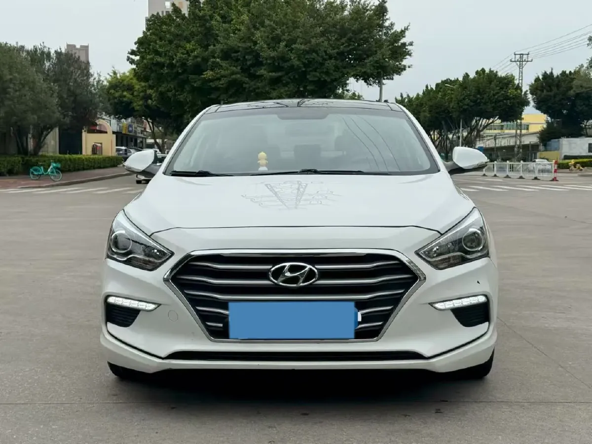2017 Hyundai Mistra 1.8L 143HP L4 6AT,autocango,china used car exporter,china ev exporter,chinese used car exporter,chinese used ev exporter