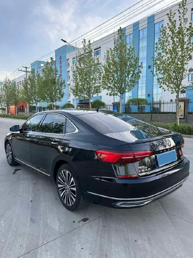 2019 Volvo V40 1.5T 152HP L4 6AT,autocango,china used car exporter,china ev exporter,chinese used car exporter,chinese used ev exporter