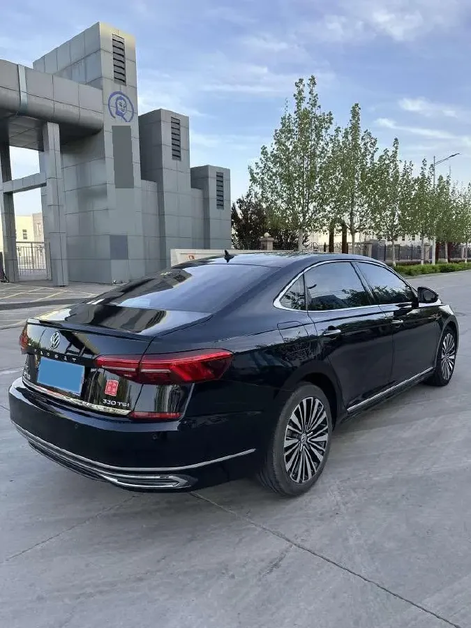 2019 Volvo V40 1.5T 152HP L4 6AT,autocango,china used car exporter,china ev exporter,chinese used car exporter,chinese used ev exporter