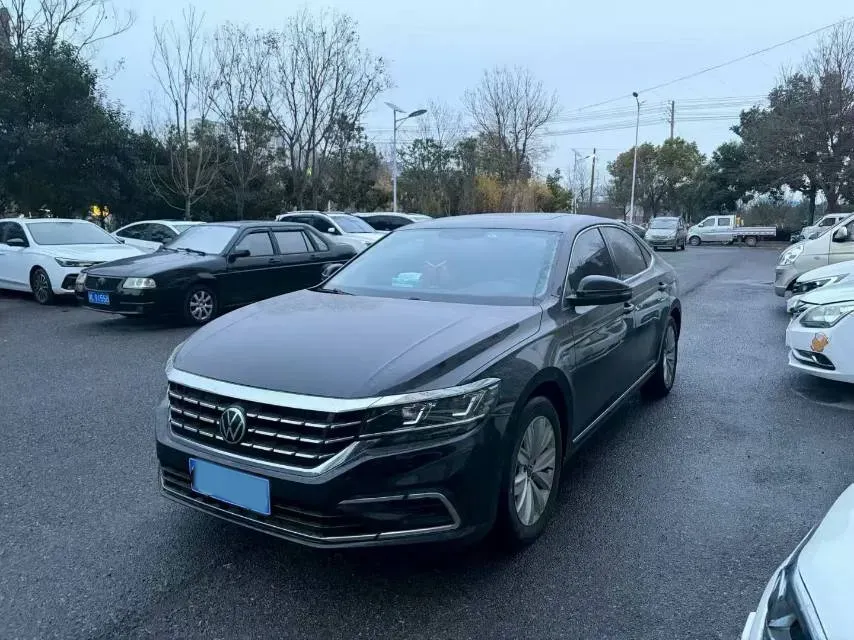 2020 Volkswagen Passat 2.0T 186HP L4 7DCT,autocango,china used car exporter,china ev exporter,chinese used car exporter,chinese used ev exporter