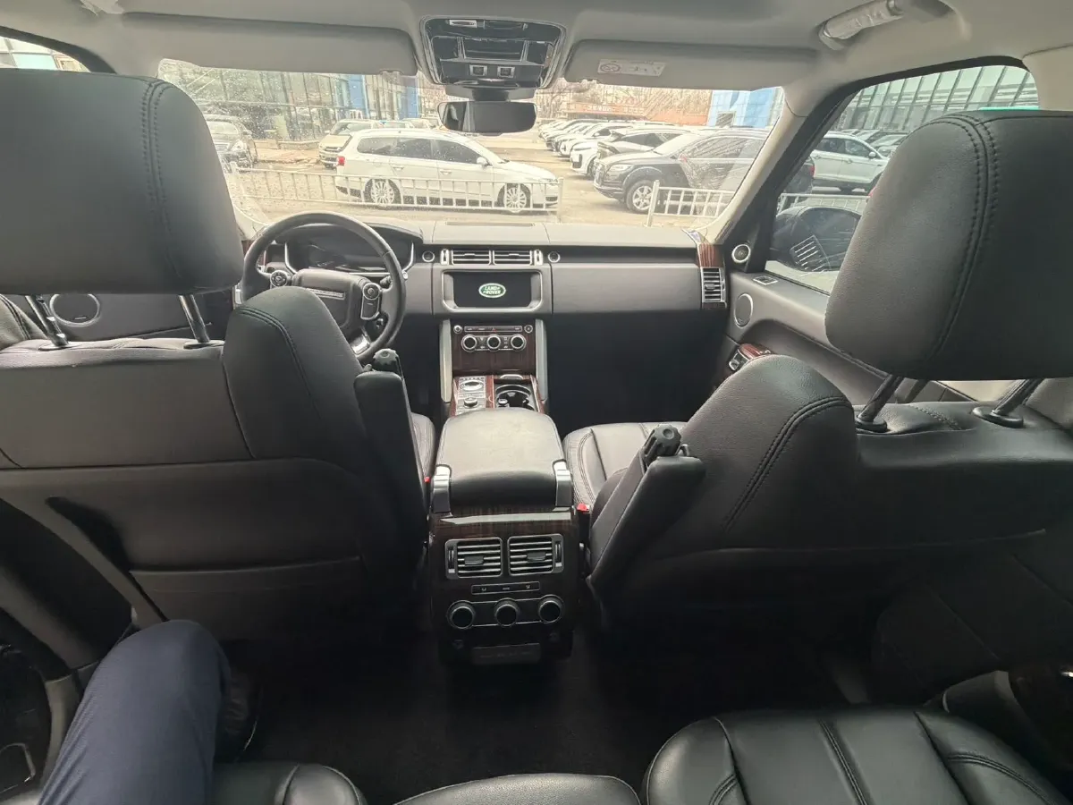 2017 Land Rover Range Rover 3.0T 340HP V6 8AT,autocango,china used car exporter,china ev exporter,chinese used car exporter,chinese used ev exporter