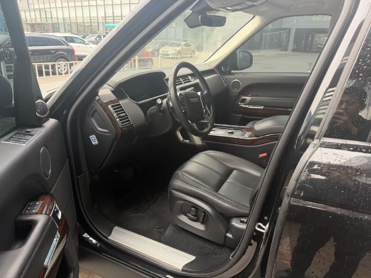 2017 Land Rover Range Rover 3.0T 340HP V6 8AT,autocango,china used car exporter,china ev exporter,chinese used car exporter,chinese used ev exporter