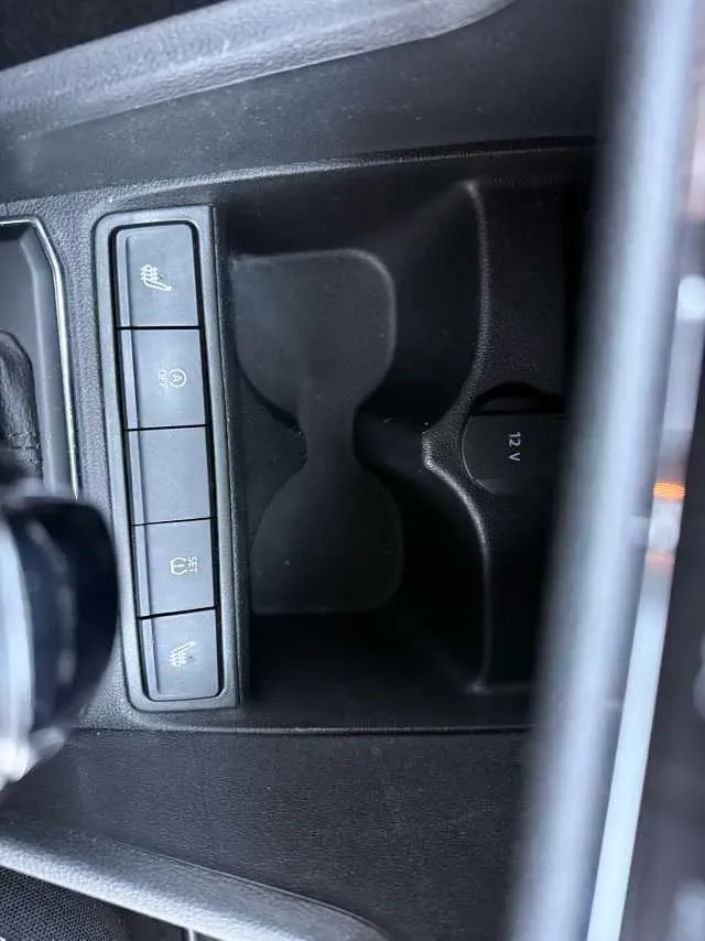 2022 Skoda Rapid 1.5L 112HP L4 6AT,autocango,china used car exporter,china ev exporter,chinese used car exporter,chinese used ev exporter