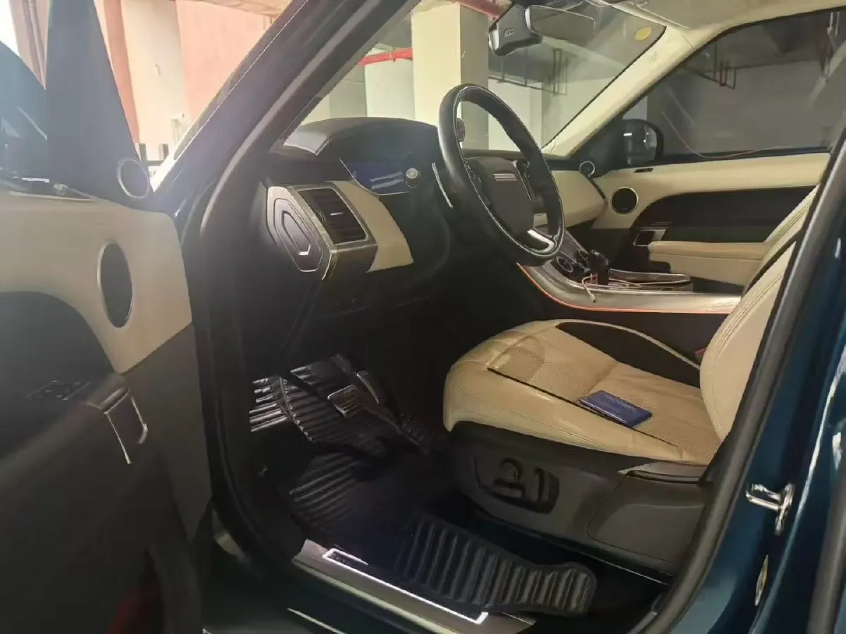 2022 Land Rover Range Rover Sport 3.0T 360HP L6 8AT,autocango,china used car exporter,china ev exporter,chinese used car exporter,chinese used ev exporter