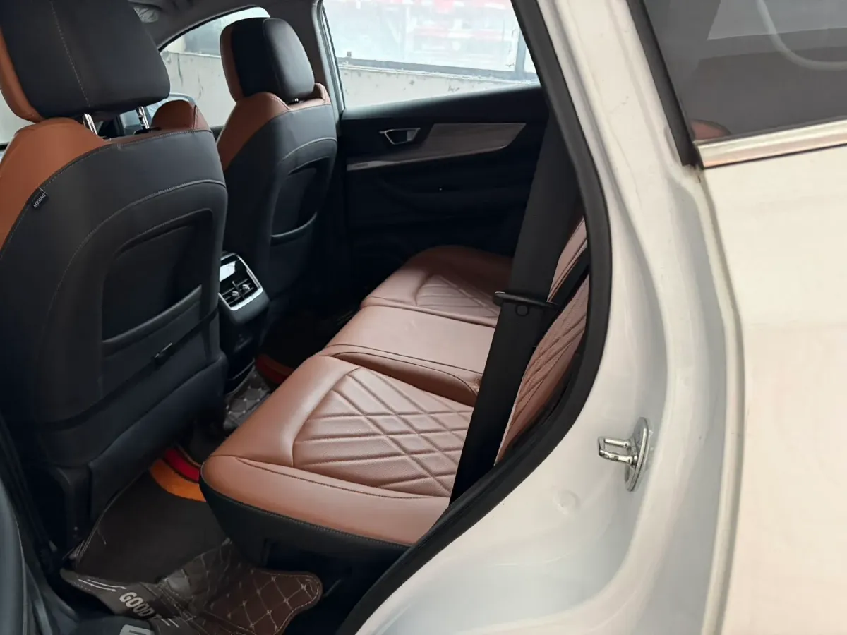 2021 Chery Tiggo 8 1.6T 197HP L4 7DCT,autocango,china used car exporter,china ev exporter,chinese used car exporter,chinese used ev exporter