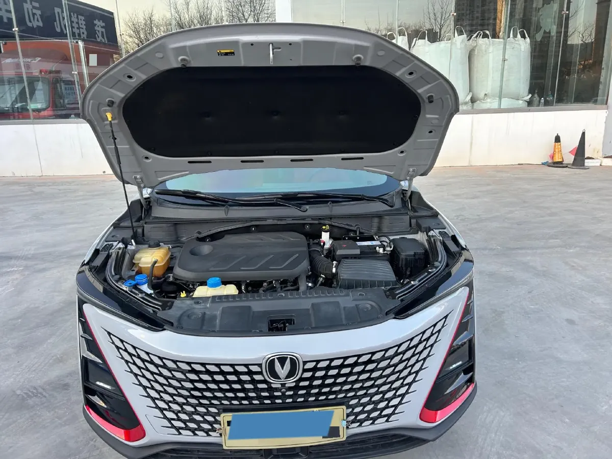 2021 ChangAn UNI-T 1.5T 180HP L4 7DCT,autocango,china used car exporter,china ev exporter,chinese used car exporter,chinese used ev exporter