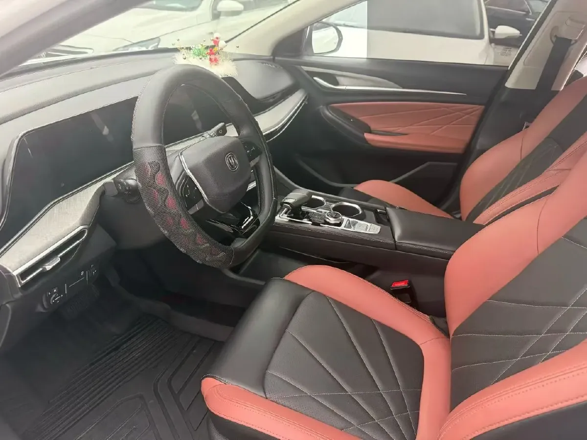 2021 ChangAn Eado 1.4T 160HP L4 7DCT,autocango,china used car exporter,china ev exporter,chinese used car exporter,chinese used ev exporter